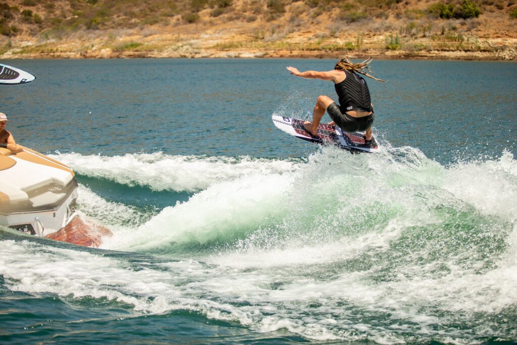 WakeSurfing